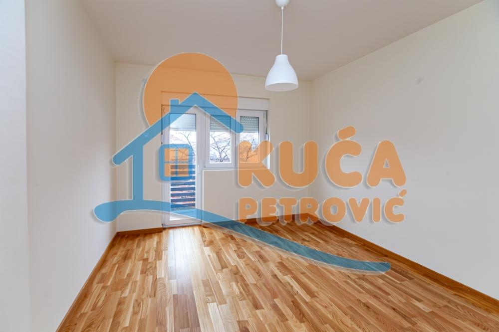 Slika 6 - Kneza Mihaila Obrenovića, Trosoban stan na prodaju, 92m2, 144.200€
