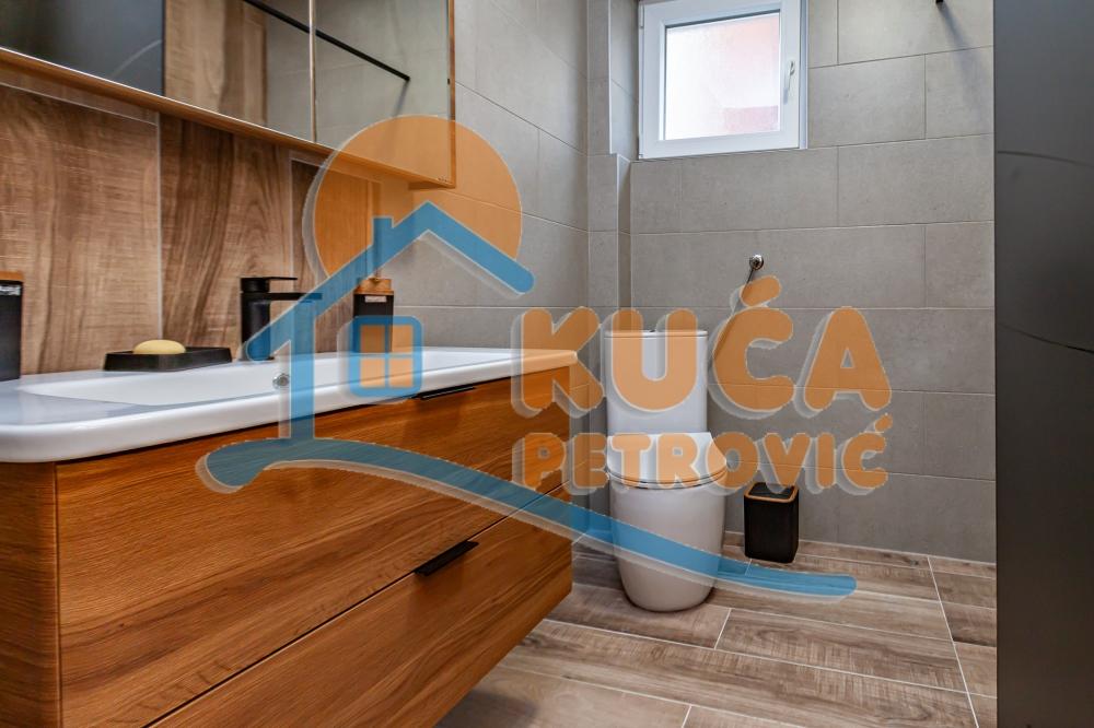 Slika 10 - Kneza Mihaila Obrenovića, Trosoban stan na prodaju, 92m2, 144.200€