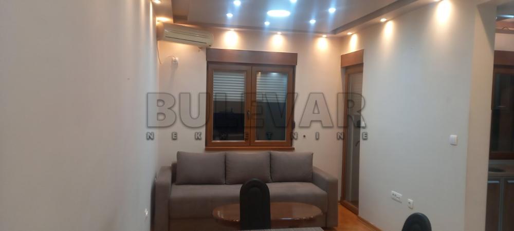 Slika 1 - Hajduk Stanka, Trosoban stan za izdavanje, 62m2, 480€
