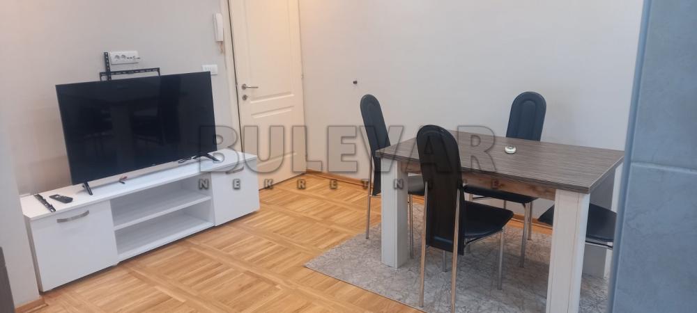 Slika 3 - Hajduk Stanka, Trosoban stan za izdavanje, 62m2, 480€