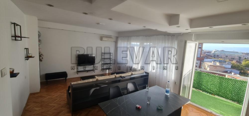 Slika 1 - Sinđelićev trg, Trosoban stan za izdavanje, 80m2, 450€