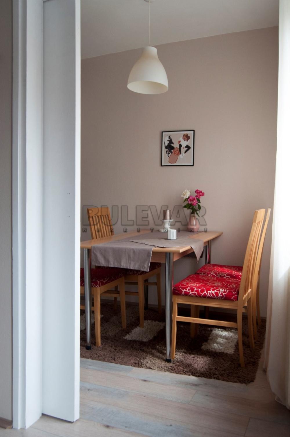 Slika 3 - Bulevar dr Zorana, Jednoiposoban stan za izdavanje, 46m2, 400€