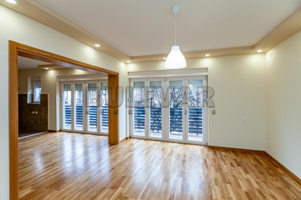 Slika 2 - Kneza Mihaila Obrenovića, Trosoban stan na prodaju, 92m2, 144.200€