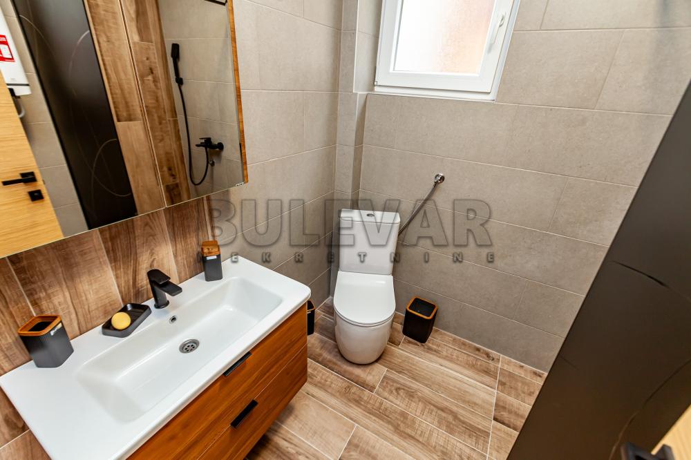 Slika 11 - Kneza Mihaila Obrenovića, Trosoban stan na prodaju, 92m2, 144.200€
