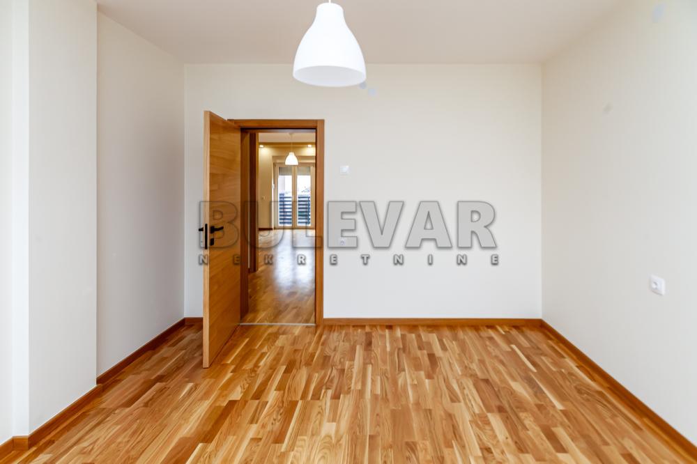 Slika 9 - Kneza Mihaila Obrenovića, Trosoban stan na prodaju, 92m2, 144.200€