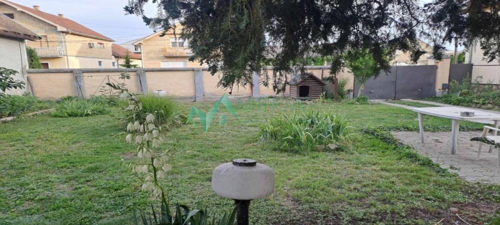 Slika 2 -  Kuća na prodaju, 330m2, 324.450€