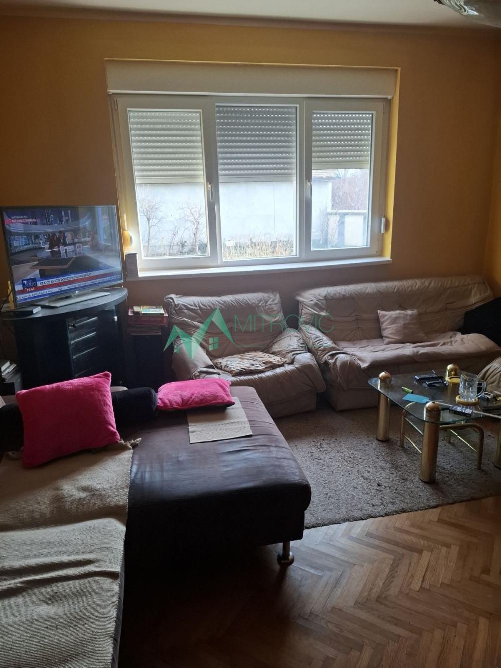 Slika 5 -  Kuća na prodaju, 330m2, 324.450€