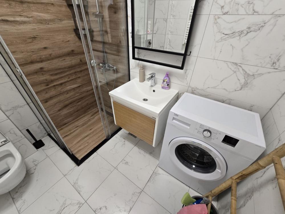 Slika 10 - Janisa Janulisa, Trosoban stan za izdavanje, 55m2, 900€