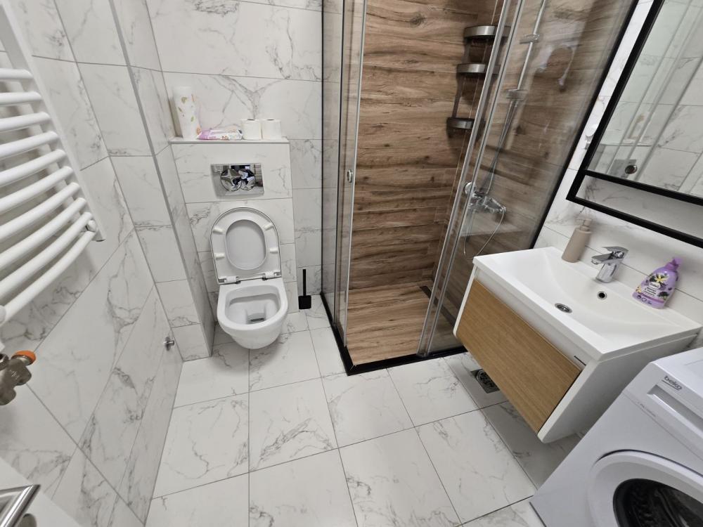 Slika 11 - Janisa Janulisa, Trosoban stan za izdavanje, 55m2, 900€