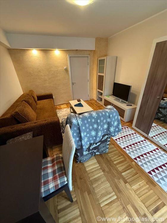 Slika 1 - Blagoja Parovića, Jednosoban stan za izdavanje, 30m2, 480€