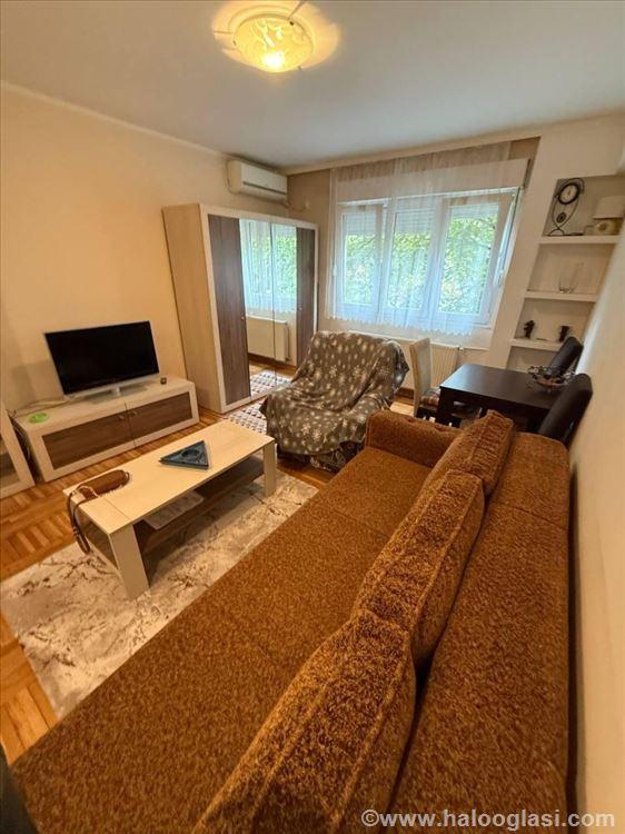 Slika 2 - Blagoja Parovića, Jednosoban stan za izdavanje, 30m2, 480€
