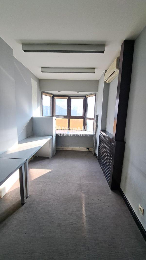 Slika 3 - Kneza Miloša, Četvorosoban stan na prodaju, 87m2, 340.000€