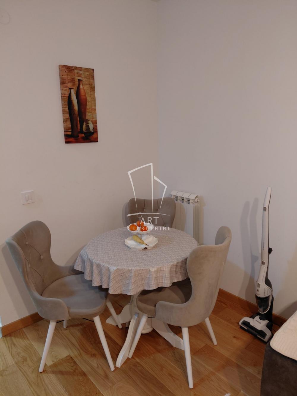 Slika 2 - Venizelosova, Dvosoban stan za izdavanje, 48m2, 1.150€