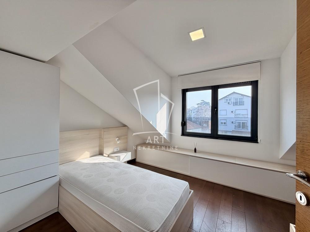 Slika 11 - Vase Pelagića, Trosoban stan za izdavanje, 42m2, 1.100€