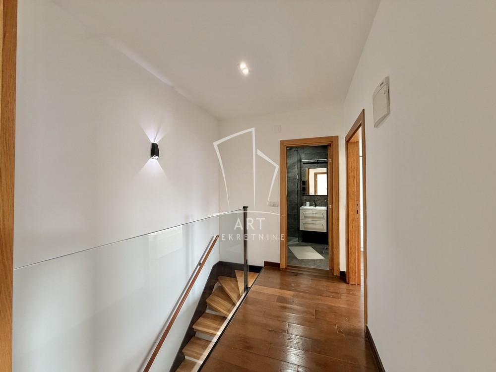 Slika 7 - Vase Pelagića, Trosoban stan za izdavanje, 42m2, 1.100€