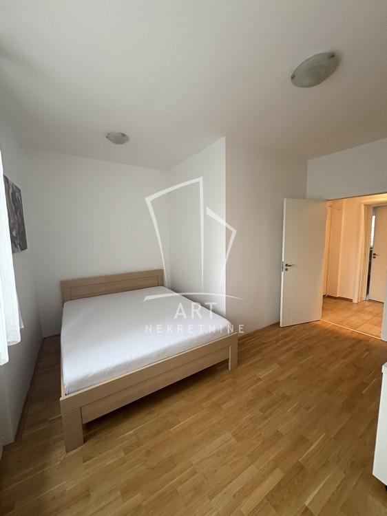 Slika 6 - Njegoševa, Trosoban stan za izdavanje, 59m2, 800€