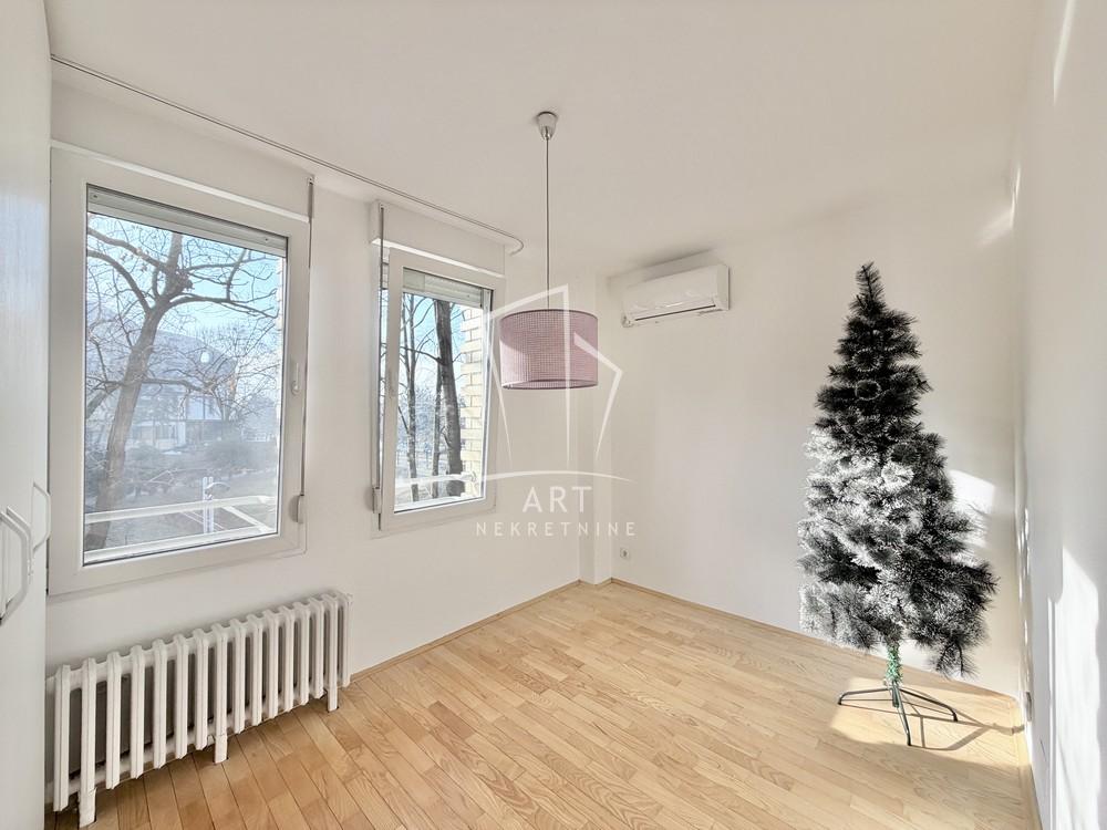 Slika 11 - Vinogradski Venac, Troiposoban stan na prodaju, 95m2, 309.000€