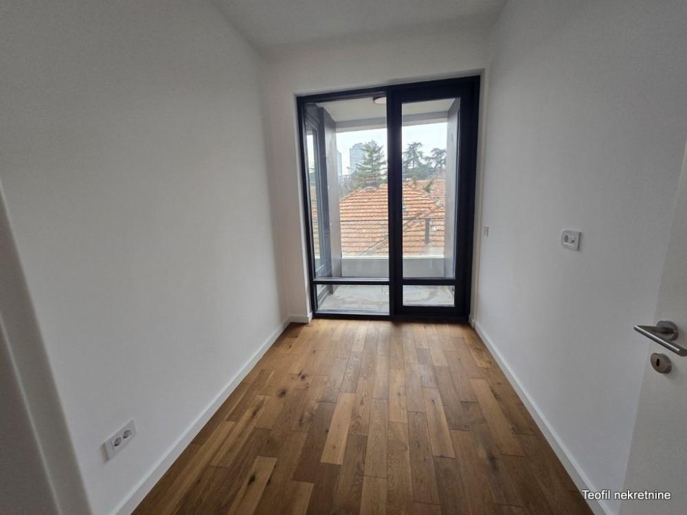 Slika 1 - Vojvode Đurovića, Trosoban stan na prodaju, 65m2, 227.500€