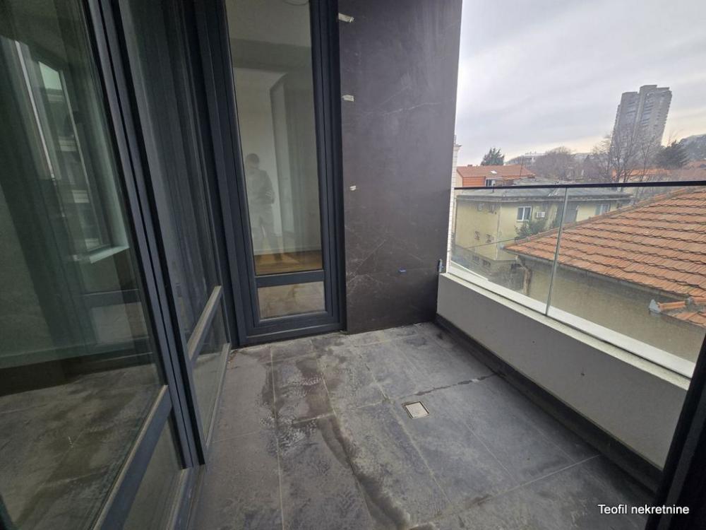 Slika 9 - Vojvode Đurovića, Trosoban stan na prodaju, 65m2, 227.500€