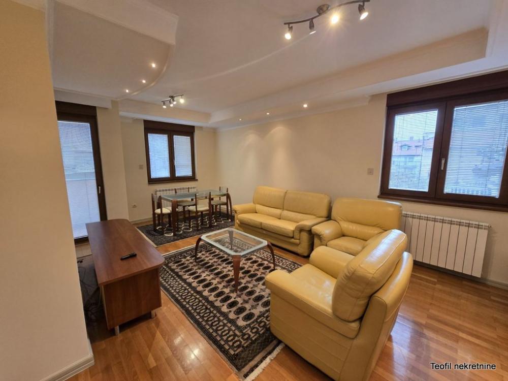 Slika 3 - Admirala Vukovića, Trosoban stan na prodaju, 77m2, 261.000€