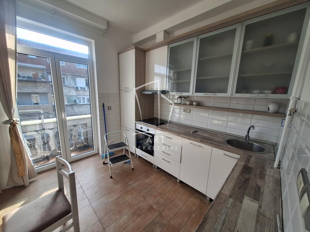 Slika 5 - Svetozara Markovića, Jednoiposoban stan za izdavanje, 52m2, 880€