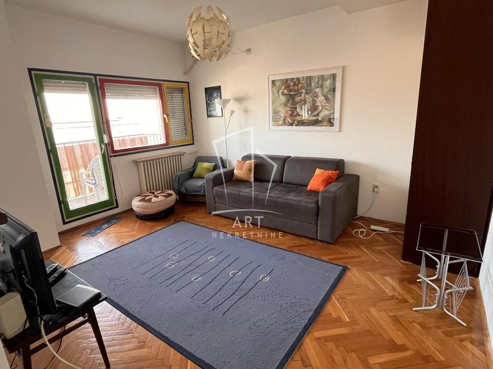 Glavna slika -Velbuška, Dvosoban stan za izdavanje, 56m2, 700€