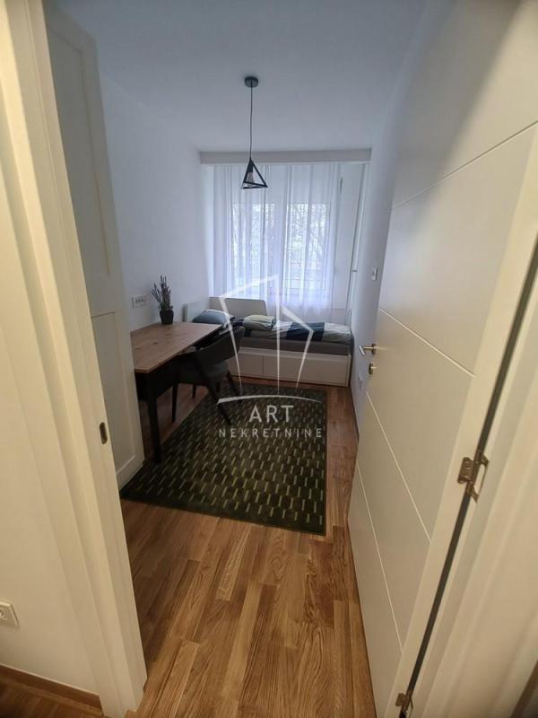 Slika 6 - Bulevar Kralja Aleksandra, Trosoban stan za izdavanje, 70m2, 1.000€