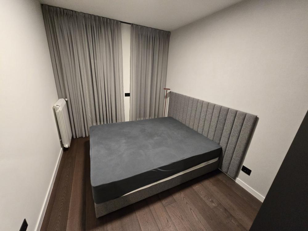 Slika 6 - Kneza Stracimira, Trosoban stan za izdavanje, 66m2, 1.100€