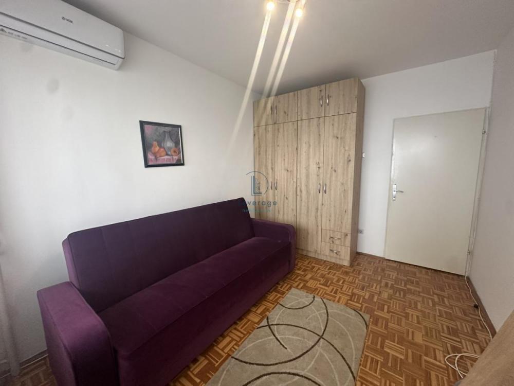 Slika 4 - Karađorđeva, Trosoban stan za izdavanje, 78m2, 850€