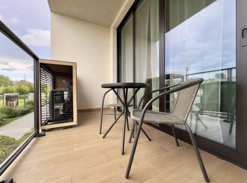 Slika 8 - Hercegovačka, Dvosoban stan za izdavanje, 55m2, 1.300€