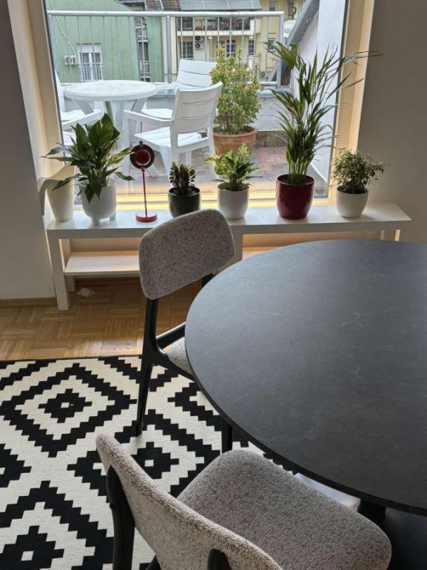 Slika 2 - Dvosoban stan za izdavanje, 54m2, 530€