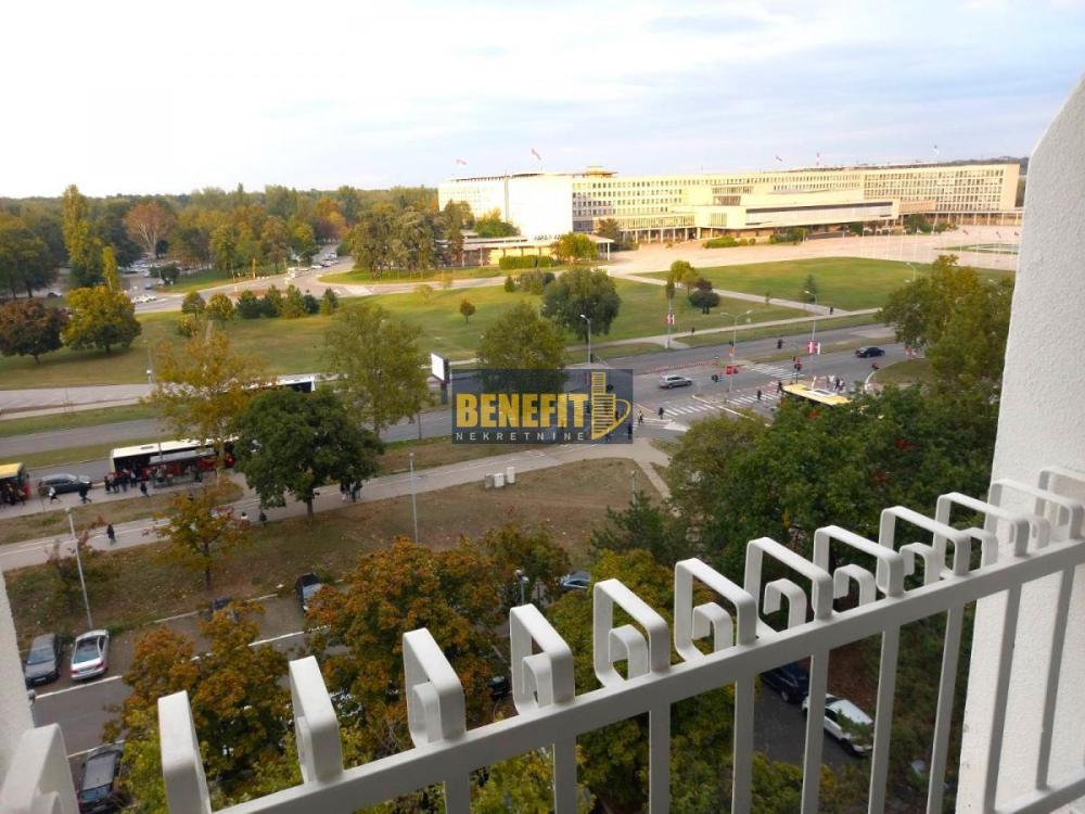 Glavna slika -Jednoiposoban stan za izdavanje, 42m2, 650€