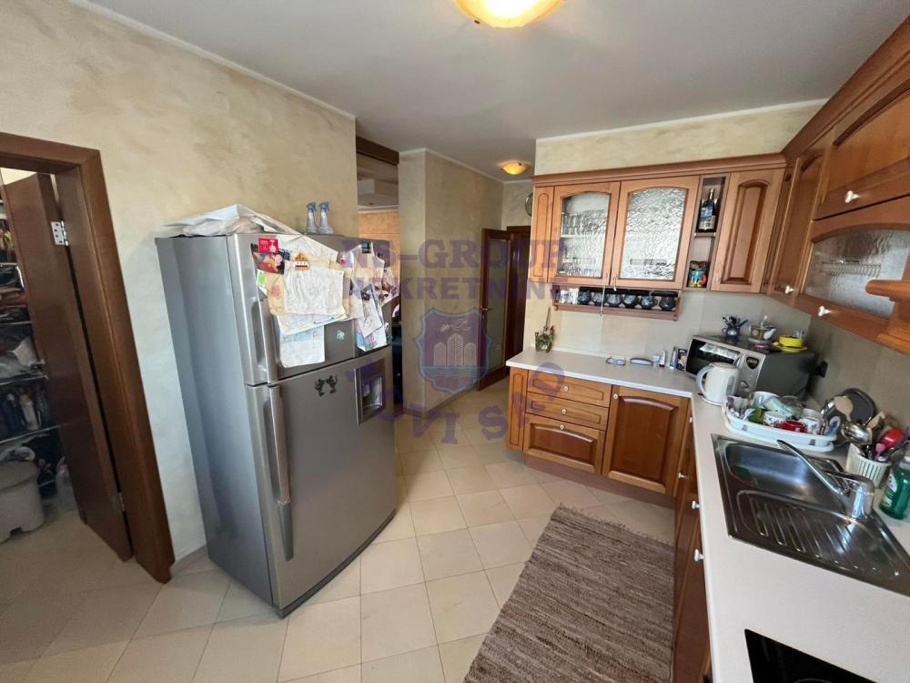 Slika 3 - Četvorosoban stan na prodaju, 115m2, 299.730€