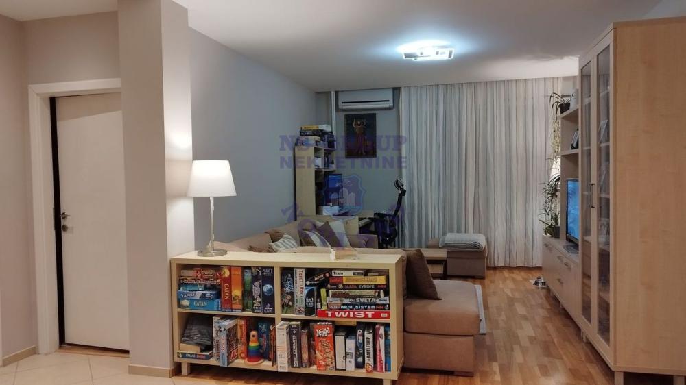 Slika 1 - Trosoban stan na prodaju, 75m2, 185.400€