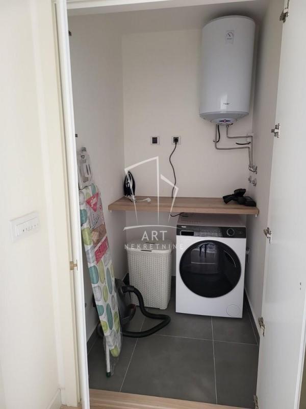 Slika 10 - Bulevar Vudroa Vilsona, Dvosoban stan za izdavanje, 53m2, 1.400€