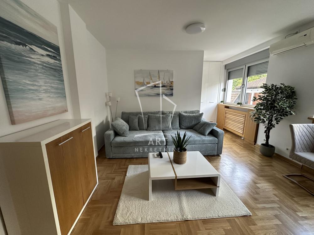 Glavna slika -Skender Begova, Jednosoban stan za izdavanje, 30m2, 600€