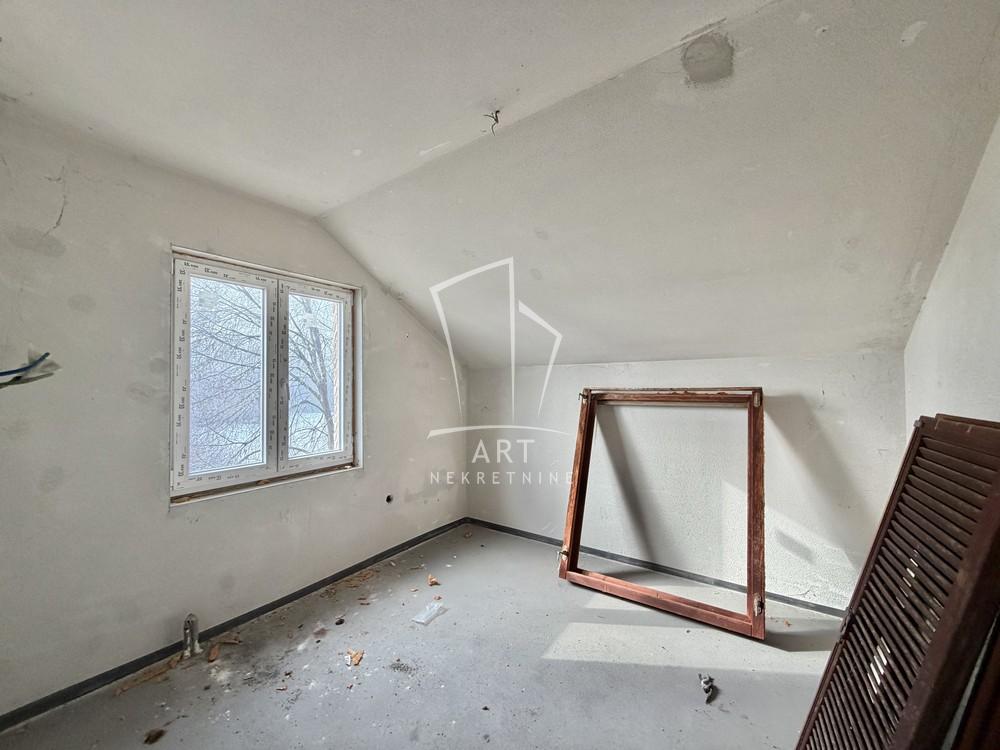 Slika 10 - Braće Nikolić,  Kuća na prodaju, 528m2, 600.000€