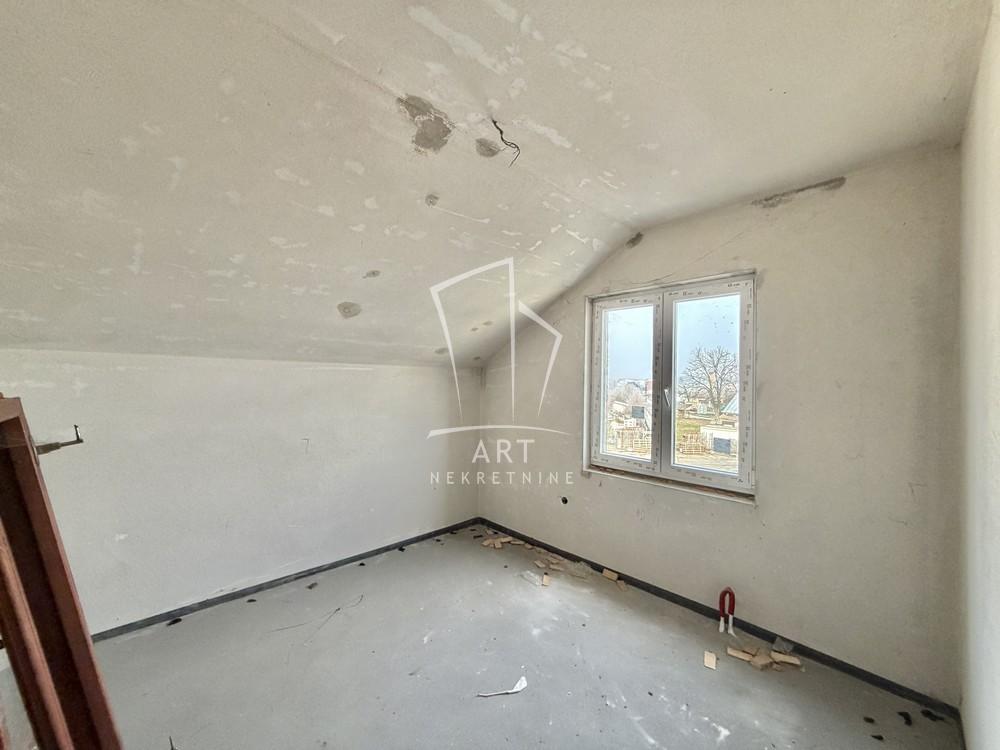 Slika 9 - Braće Nikolić,  Kuća na prodaju, 528m2, 600.000€