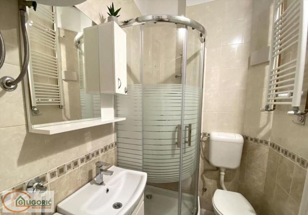 Slika 10 - Dvosoban stan za izdavanje, 61m2, 650€