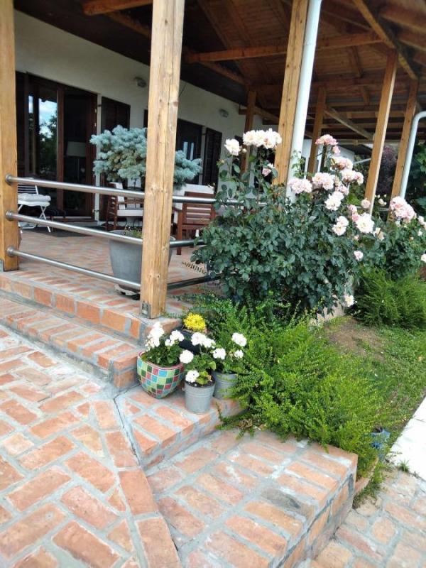 Slika 8 - Kuća za izdavanje, 140m2, 2.000€