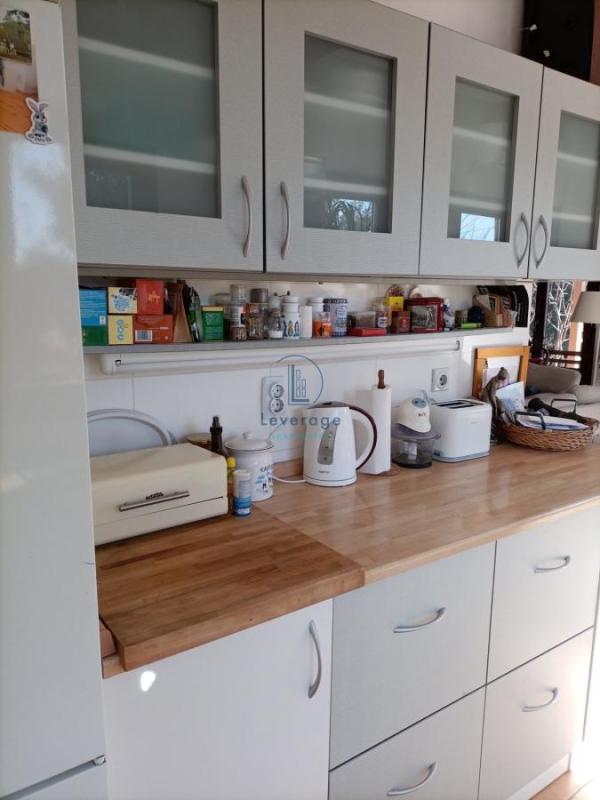 Slika 2 - Kuća za izdavanje, 140m2, 2.000€