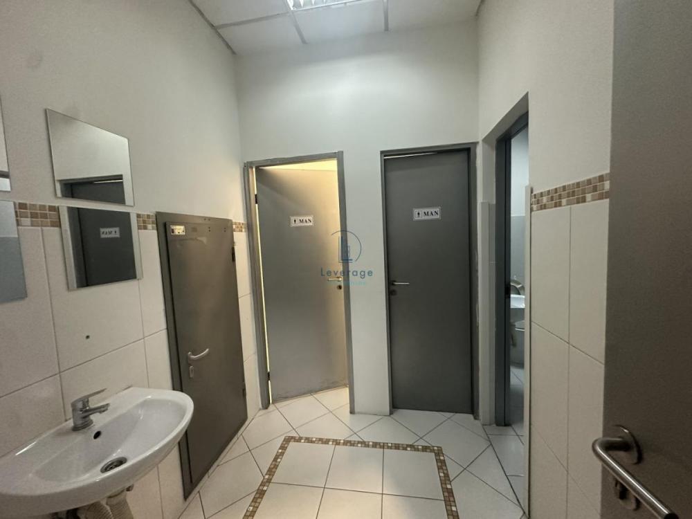Slika 10 - Bulevar Mihajla Pupina,  Lokal za izdavanje, 400m2, 8.000€