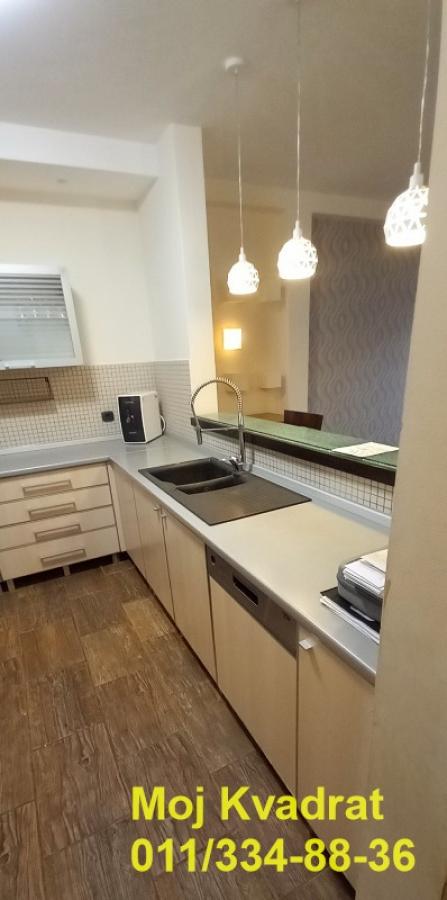 Slika 5 - Trosoban stan za izdavanje, 80m2, 900€