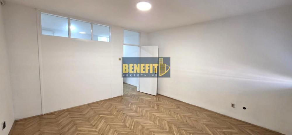 Glavna slika -Jednosoban stan za izdavanje, 39m2, 300€