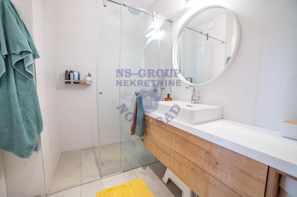 Slika 5 - Petosoban stan na prodaju, 155m2, 904.420€