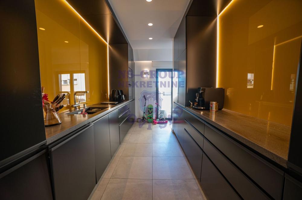 Slika 8 - Petosoban stan na prodaju, 155m2, 904.420€