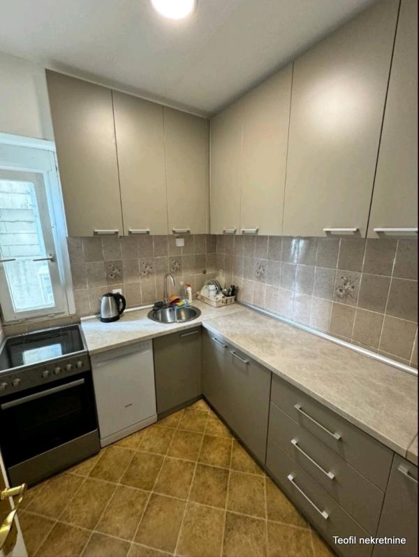 Slika 9 - Bulevar Arsenija Čarnojevića, Dvoiposoban stan na prodaju, 60m2, 240.000€