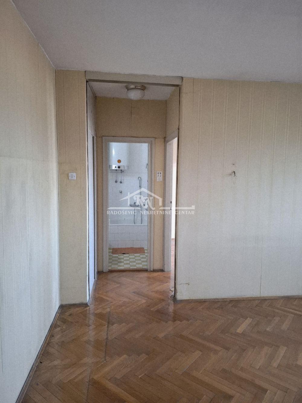 Slika 3 - 27. marta, Dvoiposoban stan na prodaju, 57m2, 250.000€