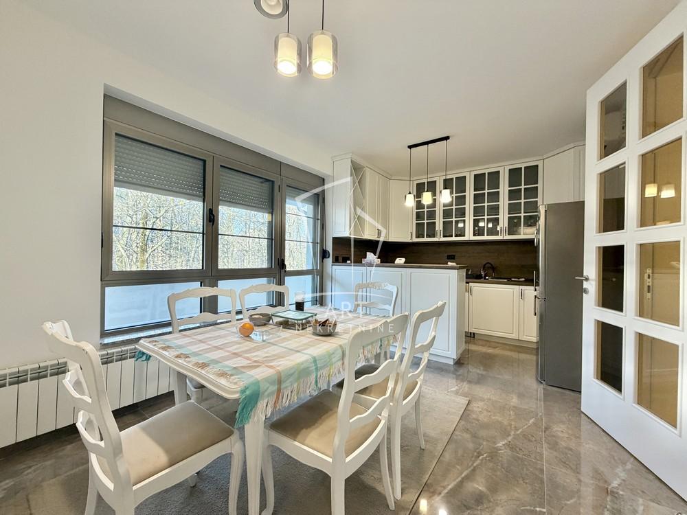 Slika 10 - Kneza Višeslava, Kuća za izdavanje, 303m2, 6.500€