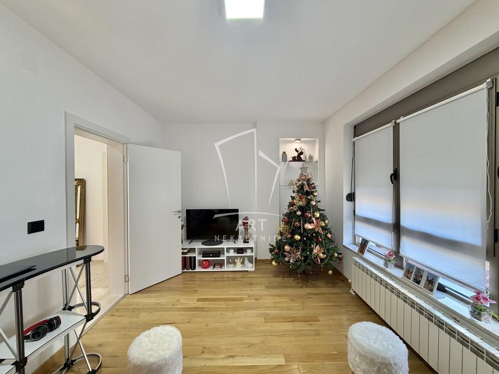 Slika 3 - Kneza Višeslava, Kuća za izdavanje, 303m2, 6.500€